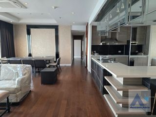 For rent 3 Beds condo in Khlong Toei, Bangkok