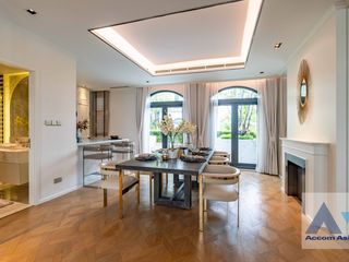 For sale 3 Beds house in Phaya Thai, Bangkok
