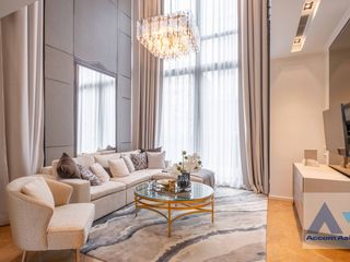For sale 3 Beds house in Phaya Thai, Bangkok