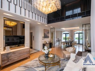 For sale 3 Beds house in Phaya Thai, Bangkok