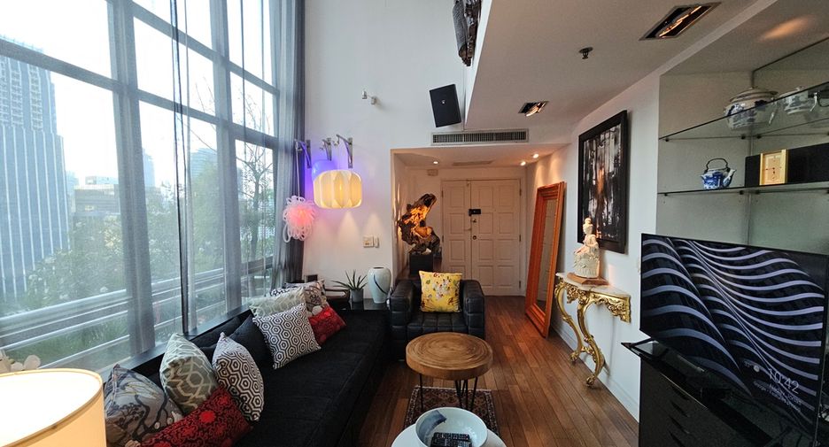 For sale 3 bedrooms condo in Pathum Wan, Bangkok