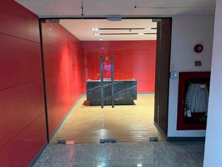 For rent 1 Beds office in Khlong Toei, Bangkok