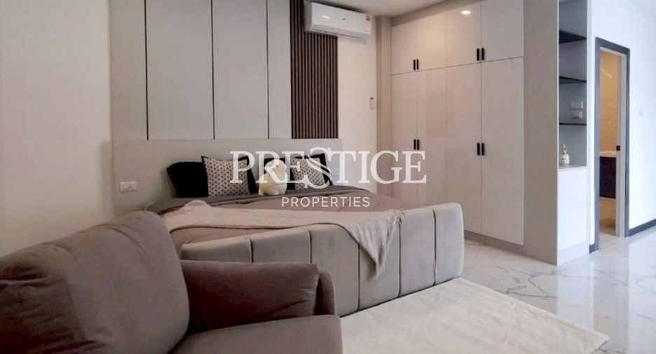 For sale 5 bedrooms house in Bang Lamung, Chonburi