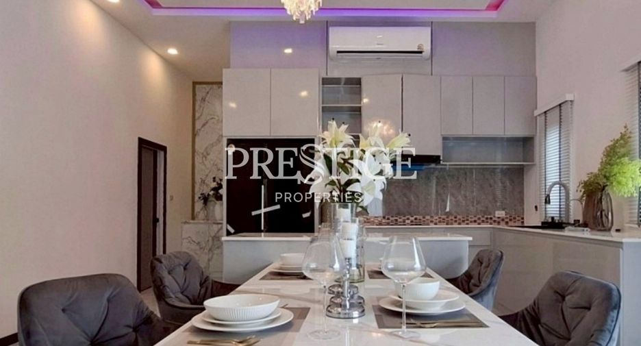 For sale 5 bedrooms house in Bang Lamung, Chonburi