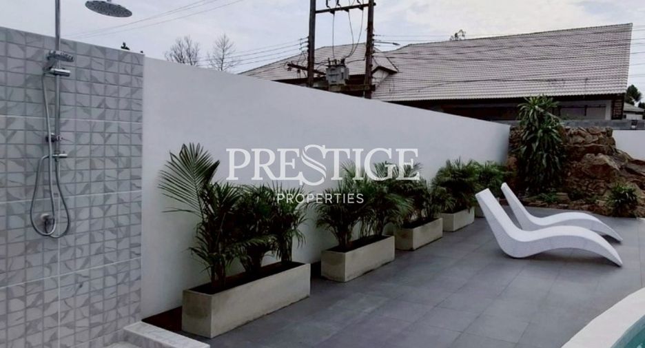 For sale 5 bedrooms house in Bang Lamung, Chonburi