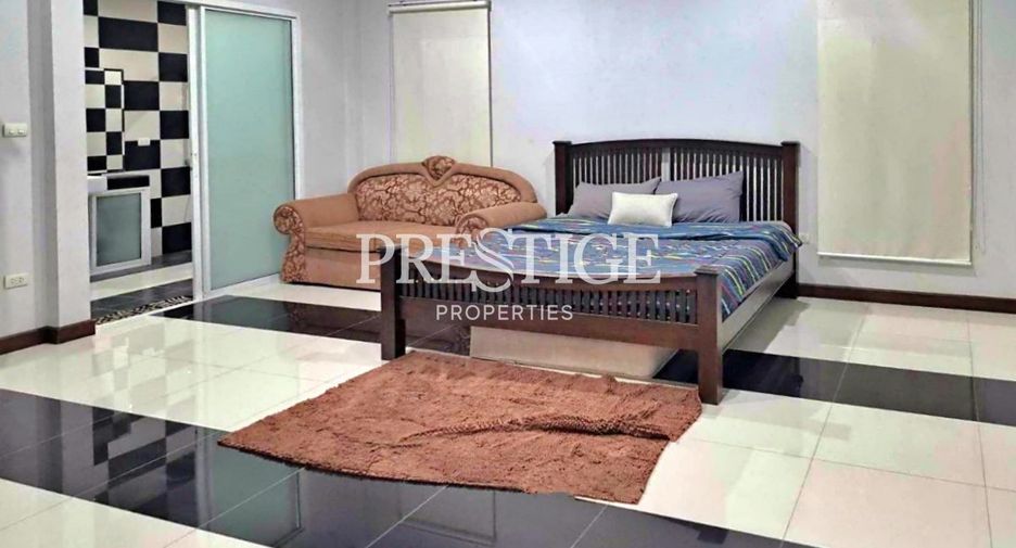 For rent and for sale 3 bedrooms house in Bang Lamung, Chonburi