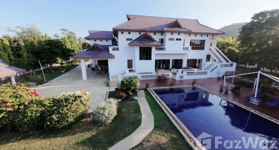 For sale 7 bed villa in Cha Am, Phetchaburi