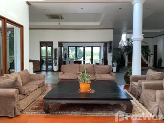 For sale 7 bed villa in Cha Am, Phetchaburi