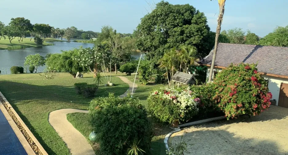 For rent 7 bed villa in Cha Am, Phetchaburi