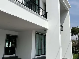 For sale 5 bed villa in Hang Dong, Chiang Mai