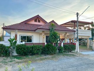 For sale 2 bed villa in Cha Am, Phetchaburi