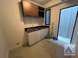 For rent 4 Beds house in Watthana, Bangkok