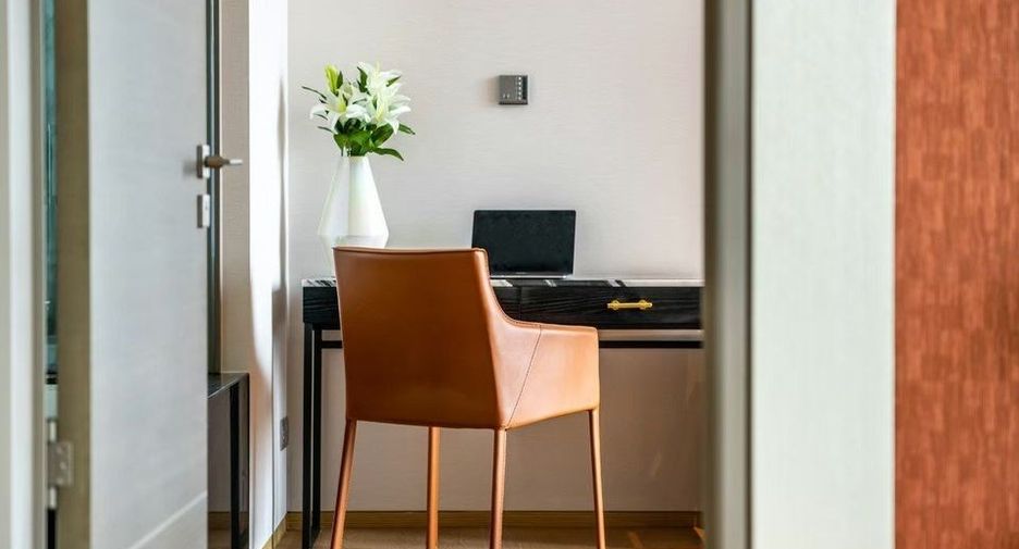 For sale 1 bed condo in Sathon, Bangkok