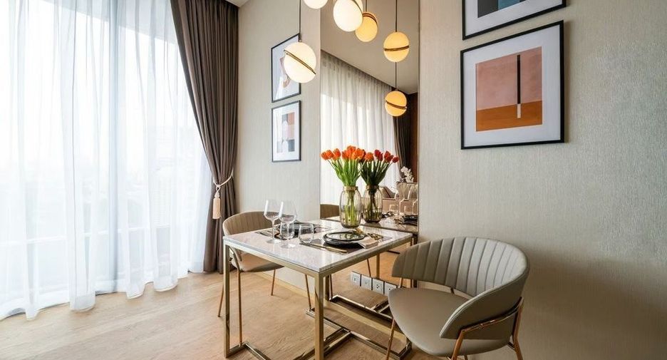For sale 1 bed condo in Sathon, Bangkok