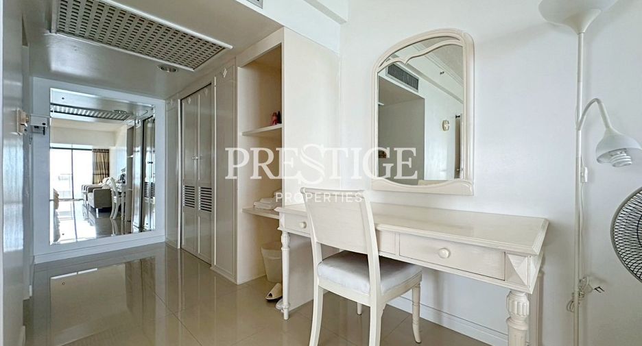 For sale 2 bedrooms condo in Bang Lamung, Chonburi