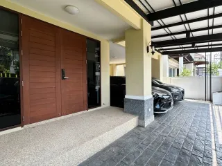 For sale 3 Beds house in Lat Phrao, Bangkok