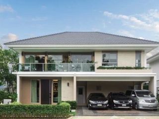 For sale 4 Beds house in Lat Krabang, Bangkok