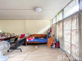 For sale 3 bed townhouse in Watthana, Bangkok