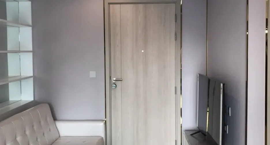 For rent 1 bed condo in Pathum Wan, Bangkok