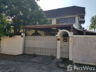 For sale 5 Beds house in Lat Phrao, Bangkok