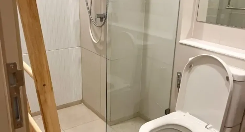 For rent 1 bed condo in Pathum Wan, Bangkok