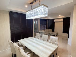 For sale 5 Beds house in Don Mueang, Bangkok