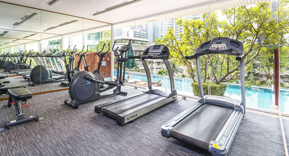 For rent 1 bed condo in Watthana, Bangkok