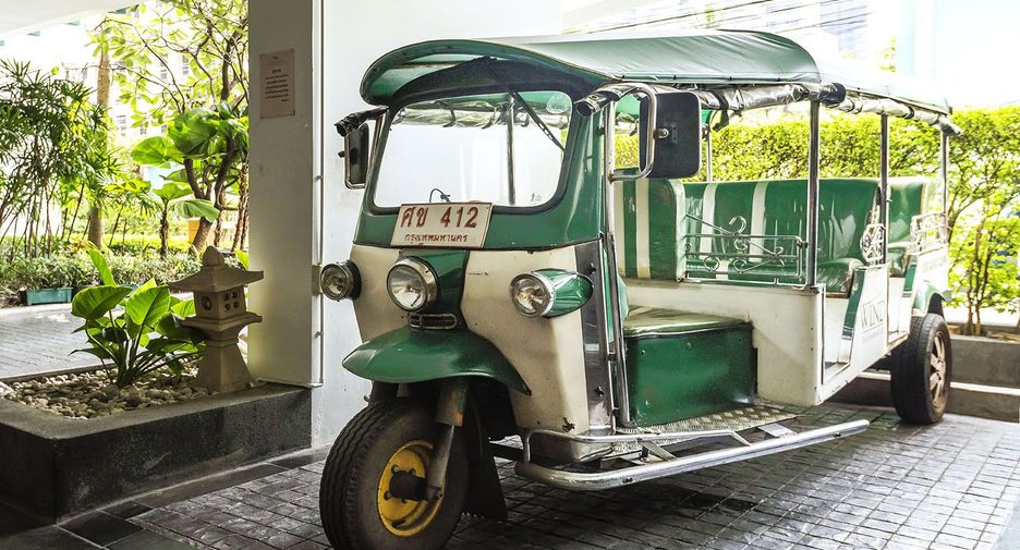 For rent 1 bed condo in Watthana, Bangkok