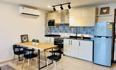 For rent 3 bed apartment in Saphan Sung, Bangkok