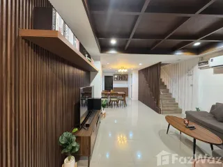 For sale 1 bed townhouse in Mueang Chiang Mai, Chiang Mai