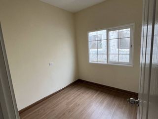 For rent 4 bed townhouse in Mueang Chiang Mai, Chiang Mai