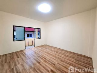 For sale 2 bed townhouse in Mueang Sisaket, Sisaket