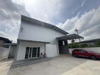 For rent warehouse in Krathum Baen, Samut Sakhon