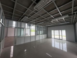 For rent warehouse in Krathum Baen, Samut Sakhon