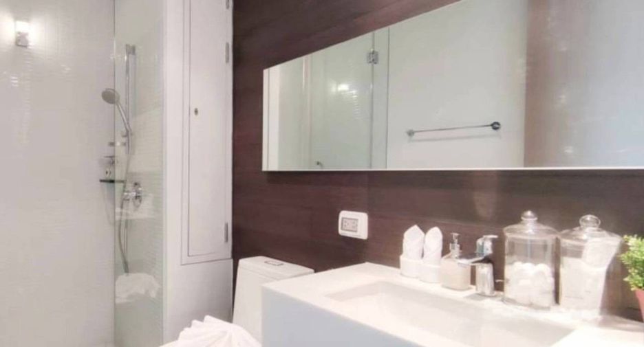 For rent 2 bedrooms condo in Mueang Rayong, Rayong