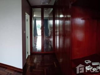 For sale 3 bed condo in Chatuchak, Bangkok