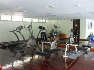 For rent 3 bed condo in Pathum Wan, Bangkok