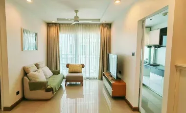 For rent 2 bed condo in Huai Khwang, Bangkok