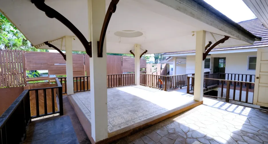 For sale 4 bed house in Hang Dong, Chiang Mai