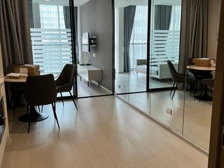 For rent and for sale 1 bed condo in Pathum Wan, Bangkok