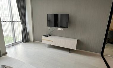 Condo en alquiler y en venta de 1 habitaciones en Pathum Wan, Bangkok