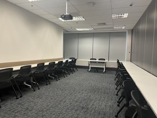 For rent 1 bed office in Huai Khwang, Bangkok