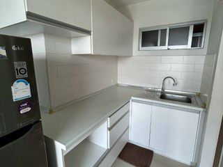 For sale 2 bed condo in Huai Khwang, Bangkok
