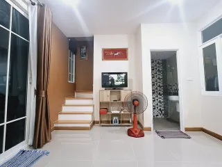 For sale 4 bed townhouse in Khlong Sam Wa, Bangkok