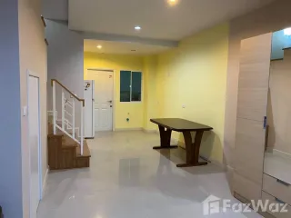 For sale 3 bed townhouse in Khan Na Yao, Bangkok