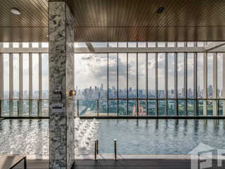 For sale studio condo in Khlong Toei, Bangkok