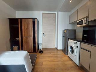 For sale studio condo in Khlong Toei, Bangkok