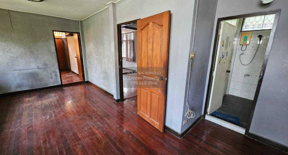 For rent 5 bedrooms house in Chatuchak, Bangkok