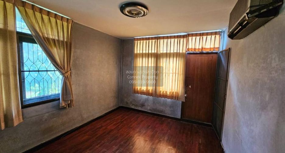 For rent 5 bedrooms house in Chatuchak, Bangkok