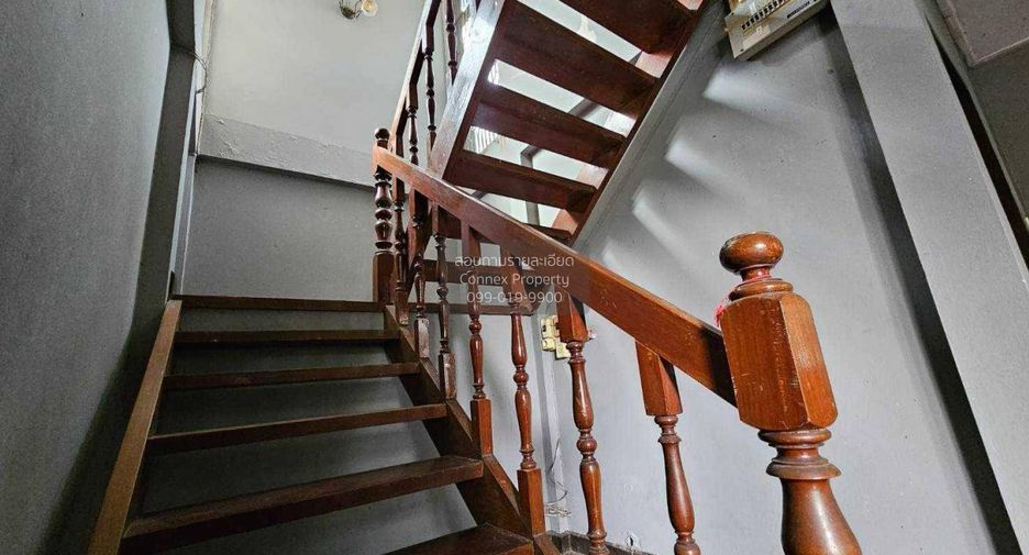 For rent 5 bedrooms house in Chatuchak, Bangkok